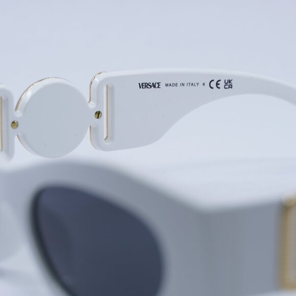 🕶️ New Versace VE4480U 314/87 Sunglasses - White Frame, Dark Grey Lenses - Picture 7 of 10